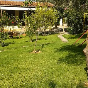 https://joannas-studios.kefaloniahotels.net